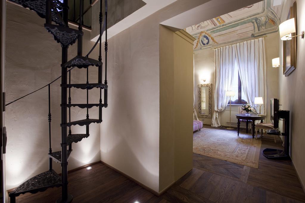 Palazzo Carletti Bed & Breakfast Montepulciano Stazione Стая снимка