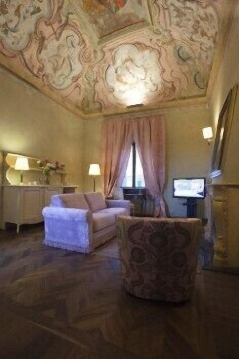 Palazzo Carletti Bed & Breakfast Montepulciano Stazione Екстериор снимка