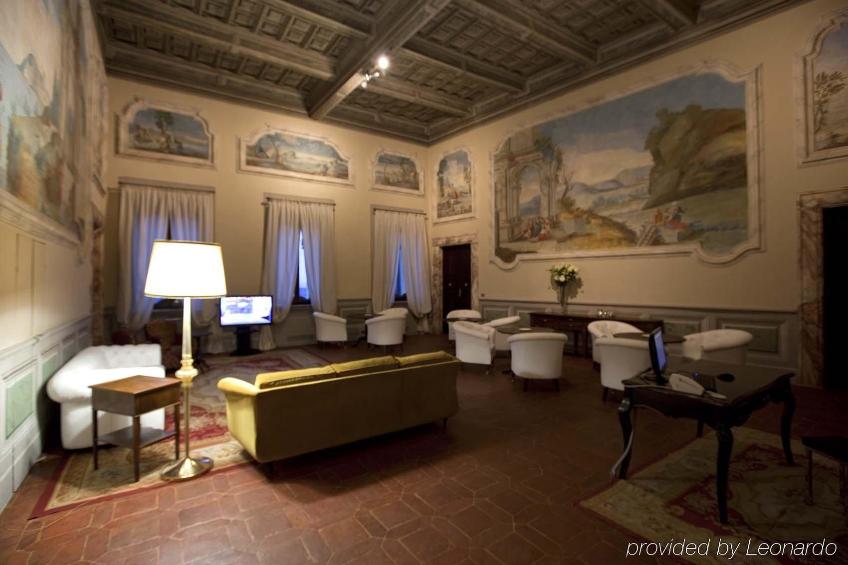 Palazzo Carletti Bed & Breakfast Montepulciano Stazione Екстериор снимка
